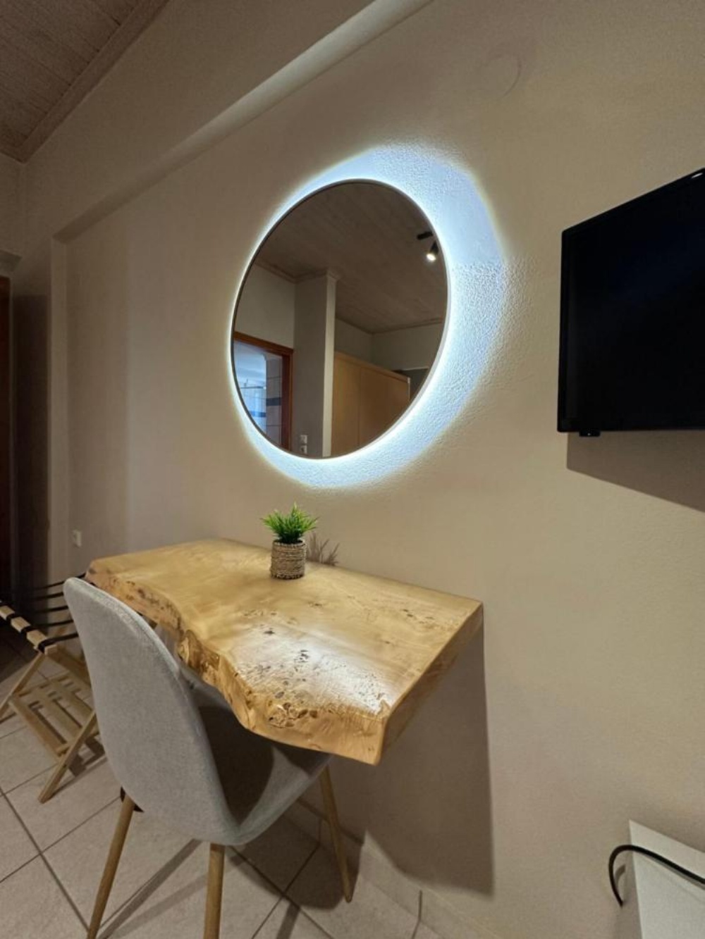 Economy Double Room - First Floor